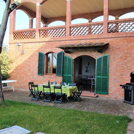 Villa Larniano เซียนา ภายนอก รูปภาพ