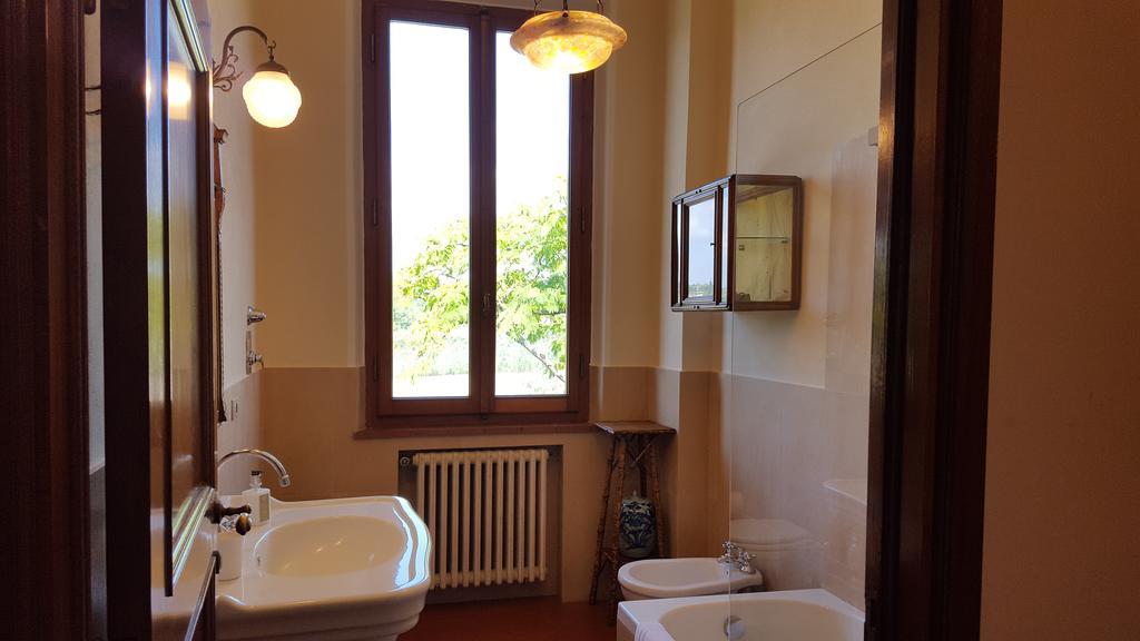 Villa Larniano เซียนา ภายนอก รูปภาพ
