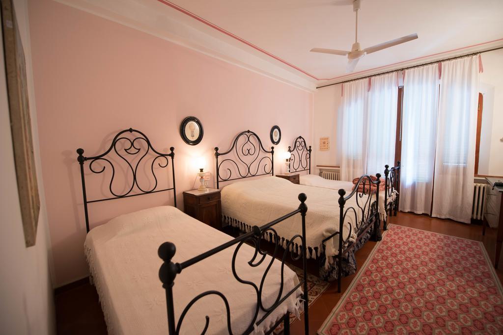 Villa Larniano เซียนา ภายนอก รูปภาพ
