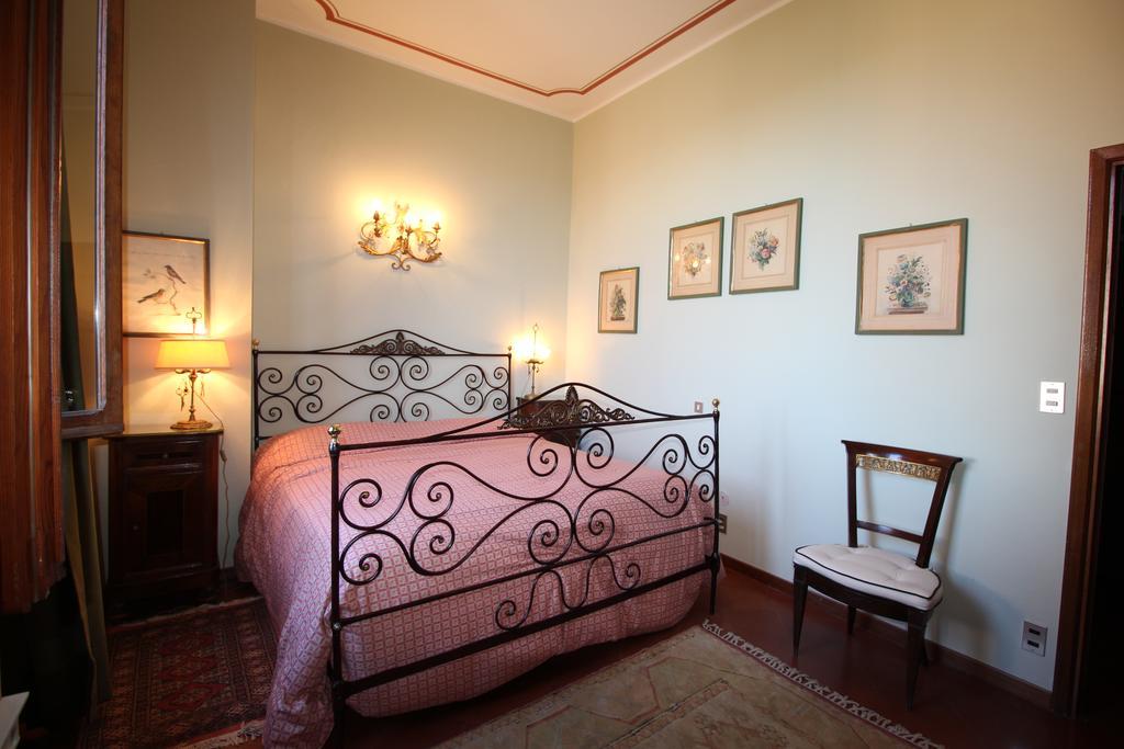Villa Larniano เซียนา ภายนอก รูปภาพ