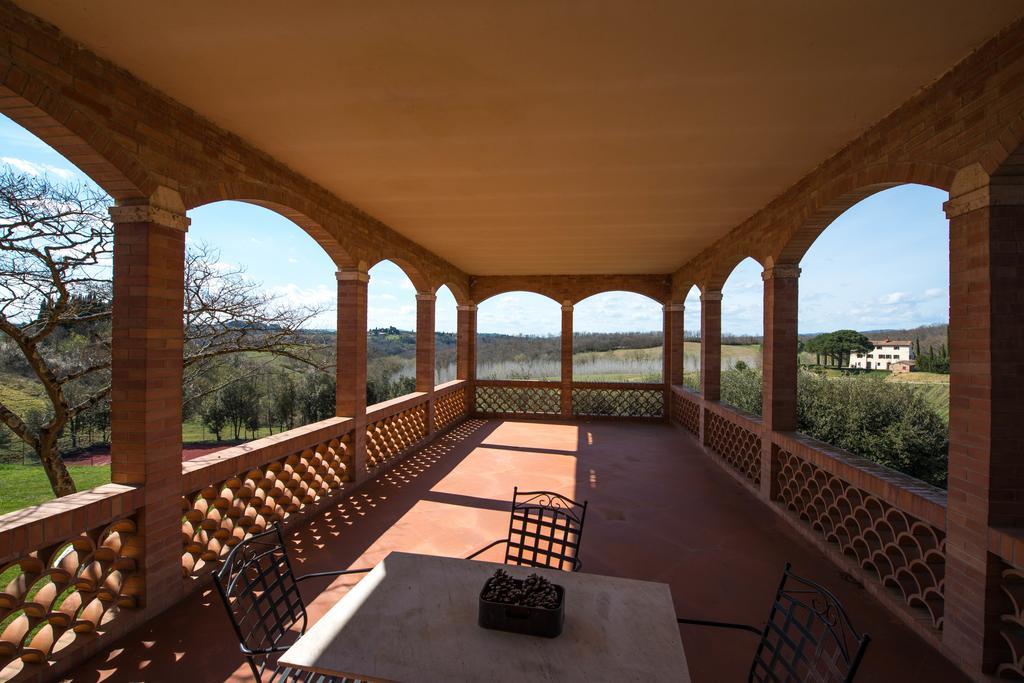 Villa Larniano เซียนา ภายนอก รูปภาพ