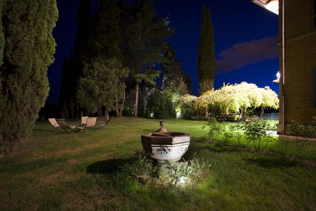 Villa Larniano เซียนา ภายนอก รูปภาพ