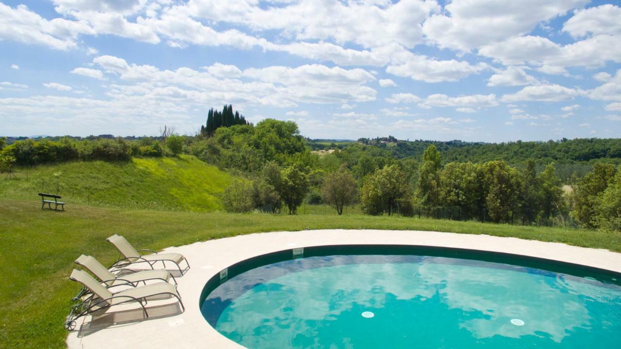 Villa Larniano เซียนา ภายนอก รูปภาพ